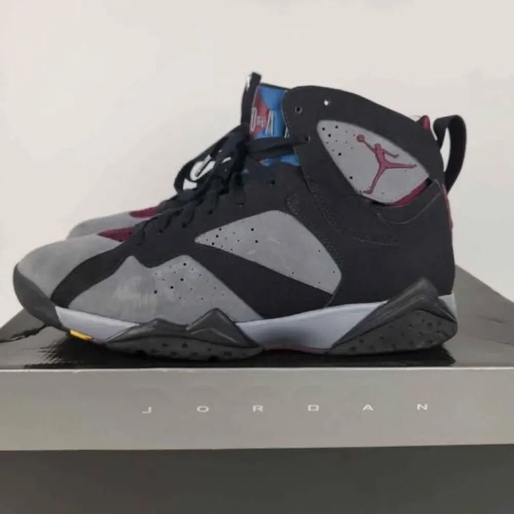 Air Jordan 7 